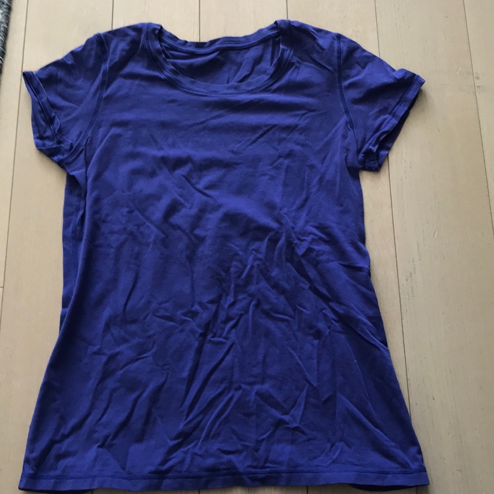 Purple Lululemon T-shirt